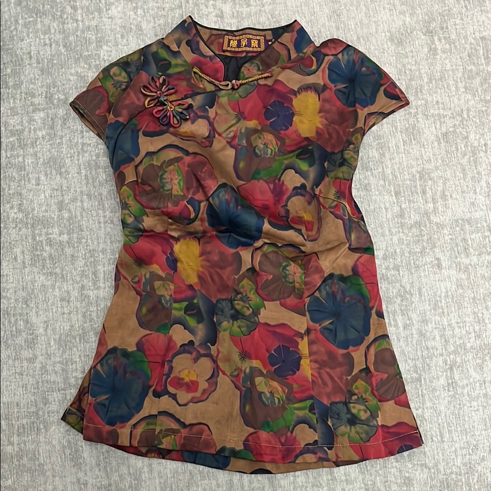 100% mulberry silk Floral Patterned Cheongsam Top